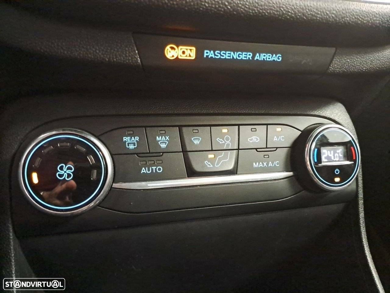 Ford Fiesta 1.0 EcoBoost ST-Line - 23