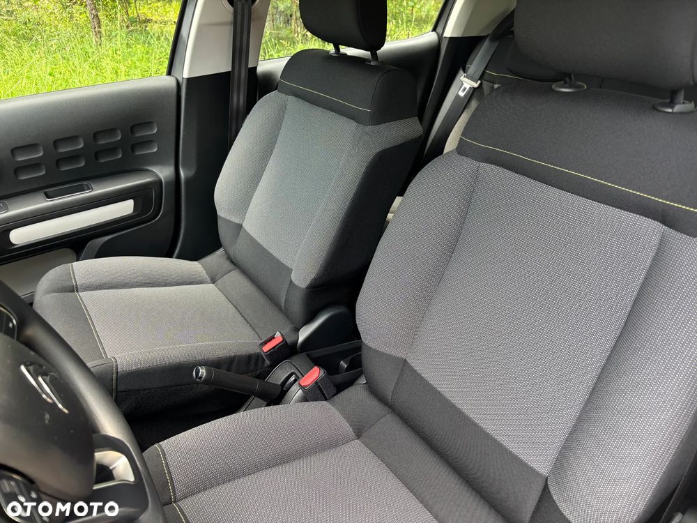 Citroën C3 1.2 PureTech Feel - 19