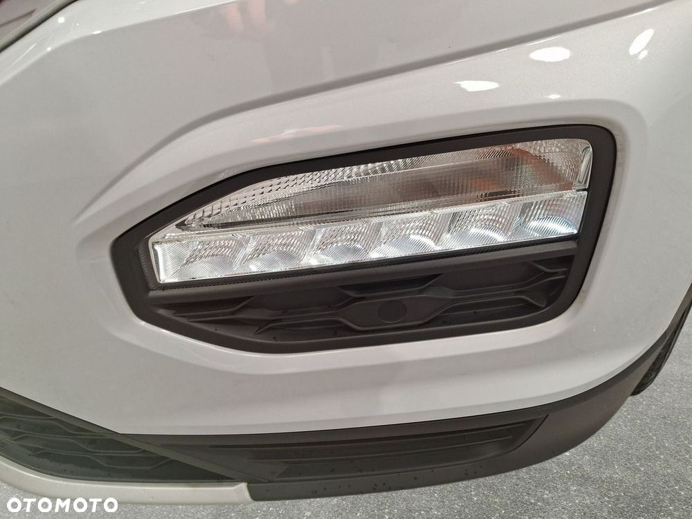 Volkswagen T-Roc - 11