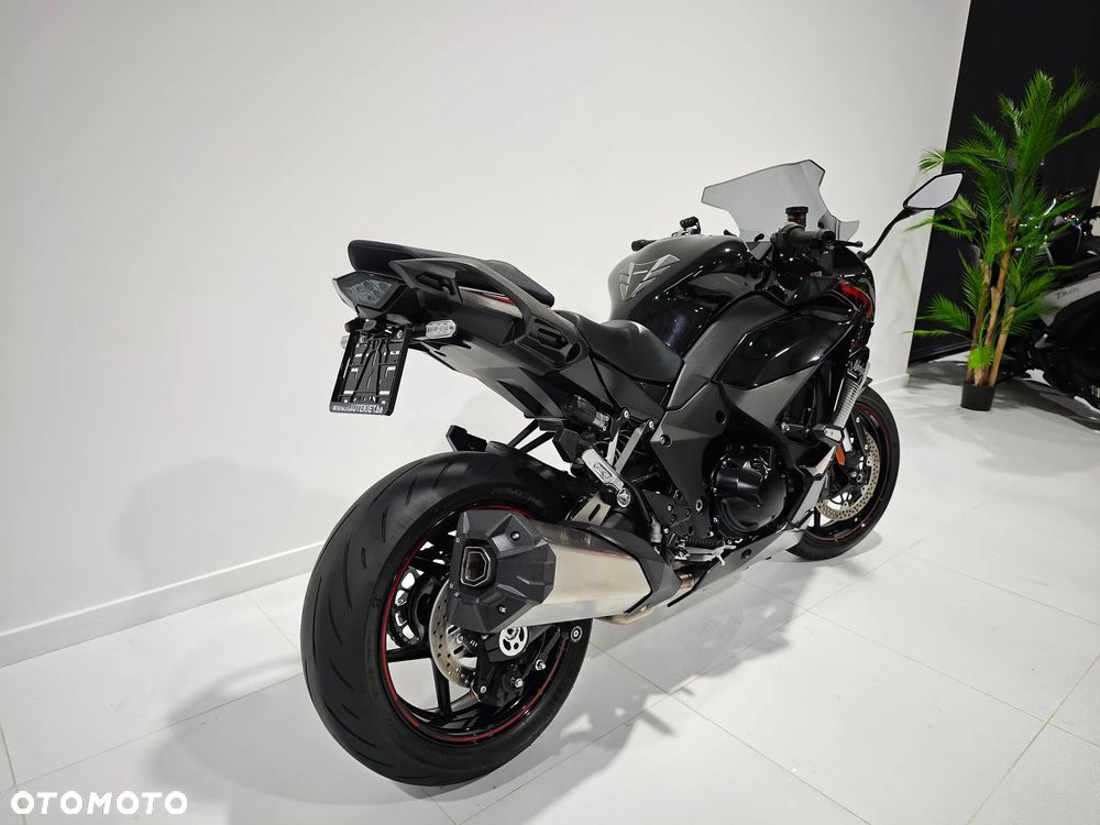 Kawasaki Ninja 1000 SX - 10