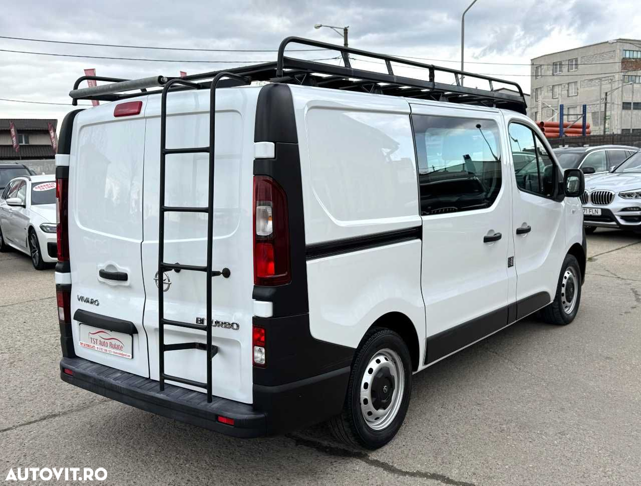 Opel Vivaro DOKA 6+1 Locuri - 8