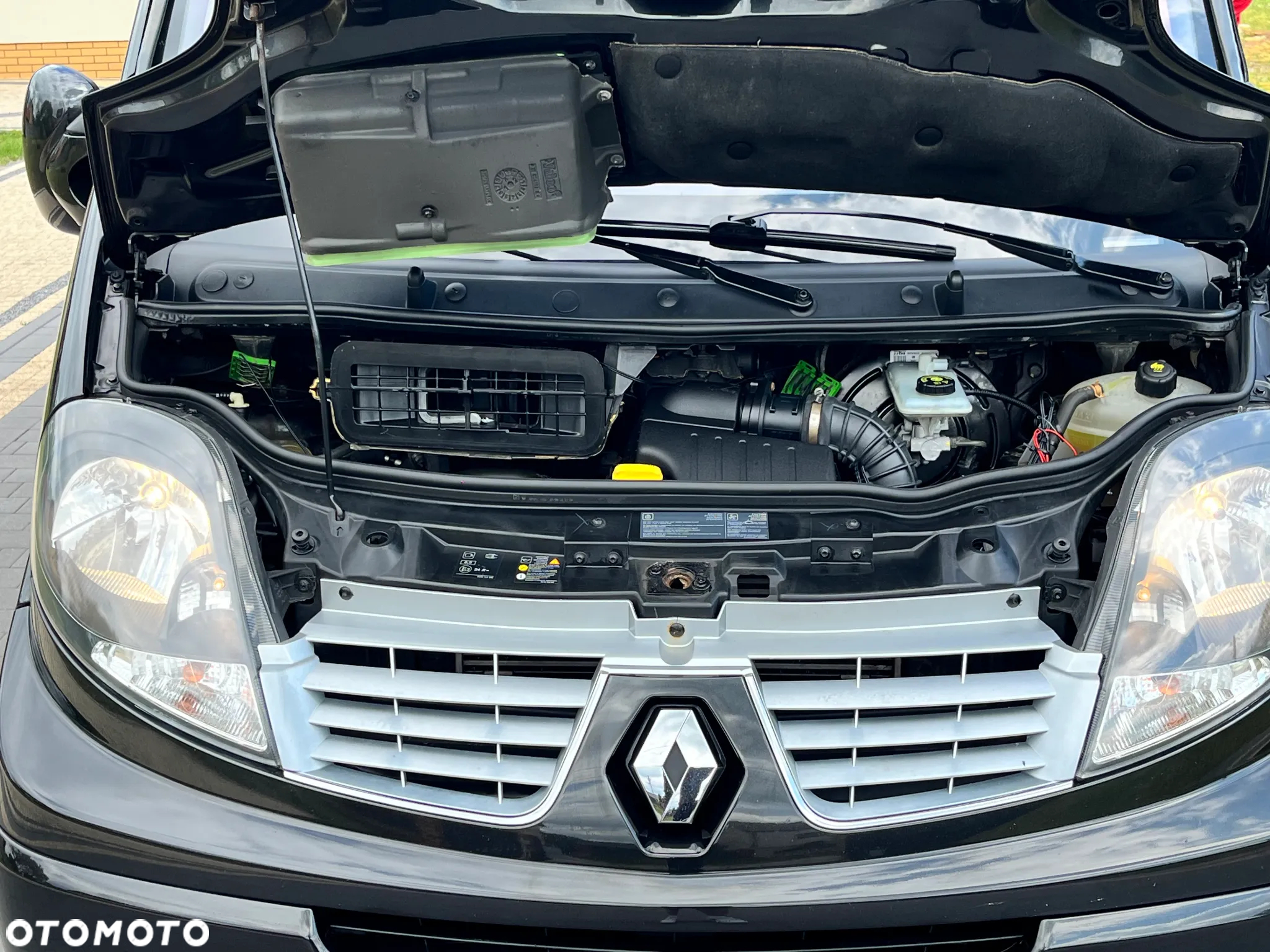 Renault Trafic Grand Passenger Black Edition - 39