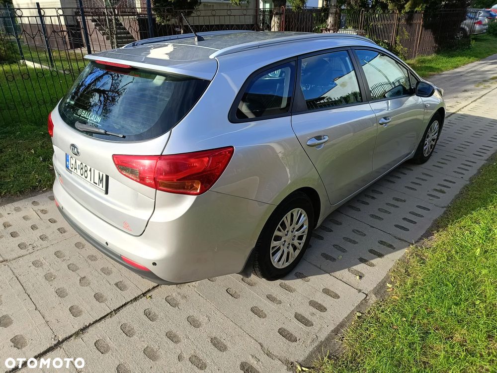 Kia Ceed Cee'd 1.6 GDI L - 4