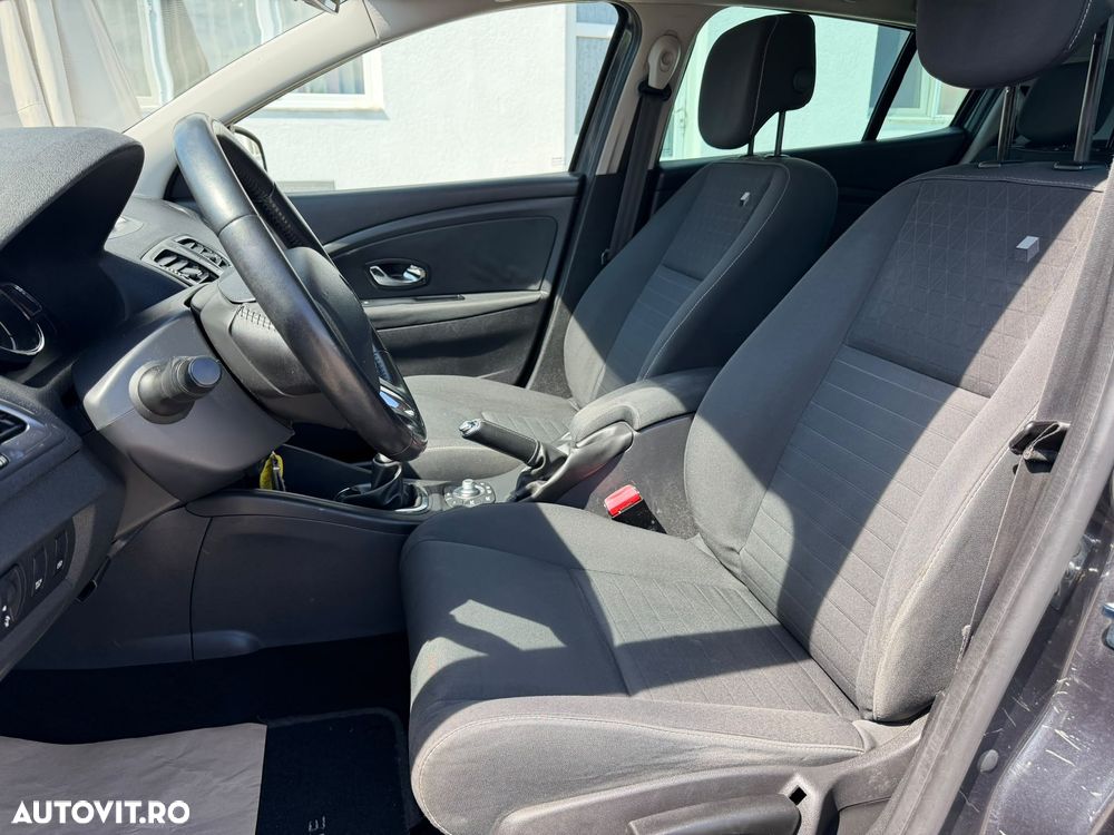 RENAULT Megane 2015 — imagine 5