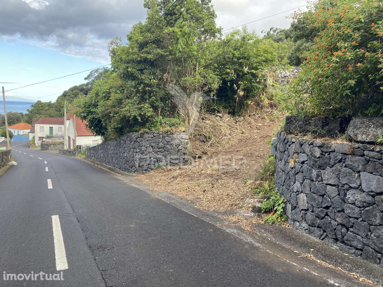 Terreno à Venda com Projeto Aprovado - Grande imagem: 3/26