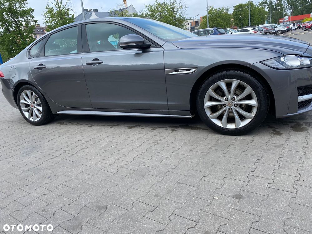 Jaguar XF 2.0 i4D AWD Portfolio - 10