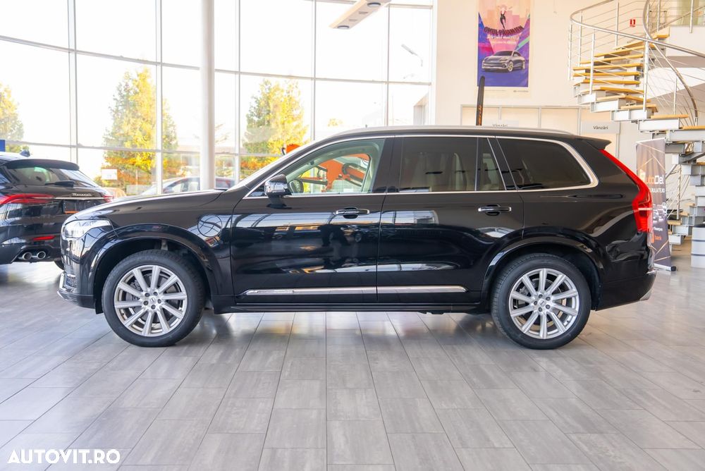 Volvo XC 90 - 8