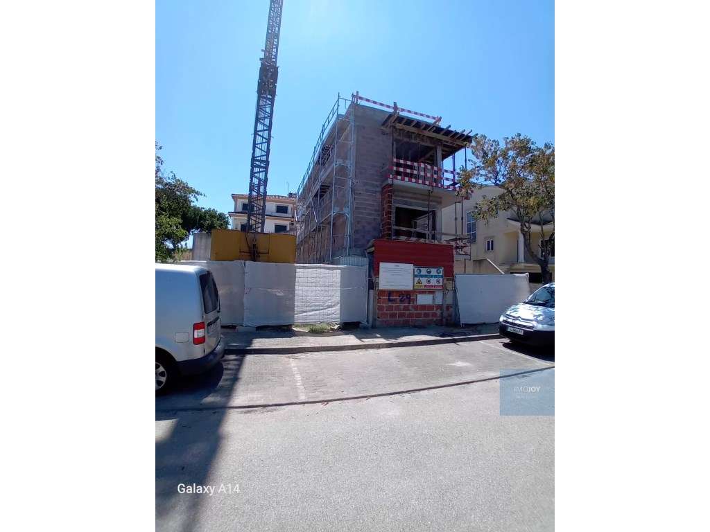 Moradia T4 em construção no Entroncamento - Grande imagem: 3/14