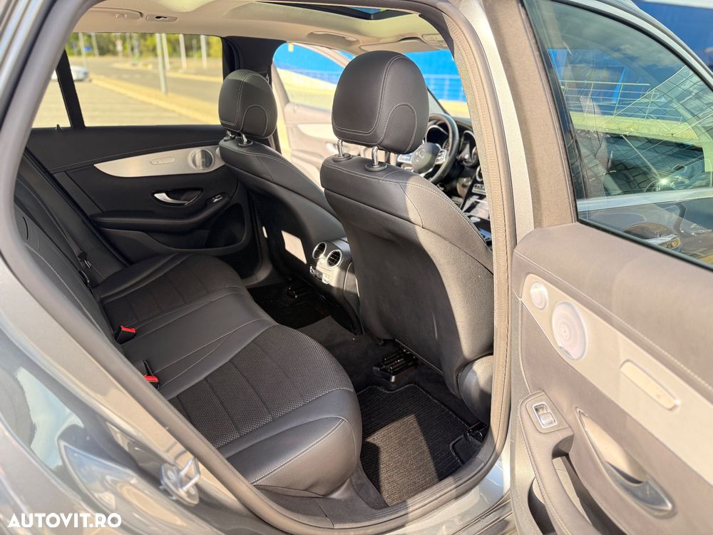 Mercedes-Benz GLC 220 d 4MATIC 9G-TRONIC Exclusive - 11