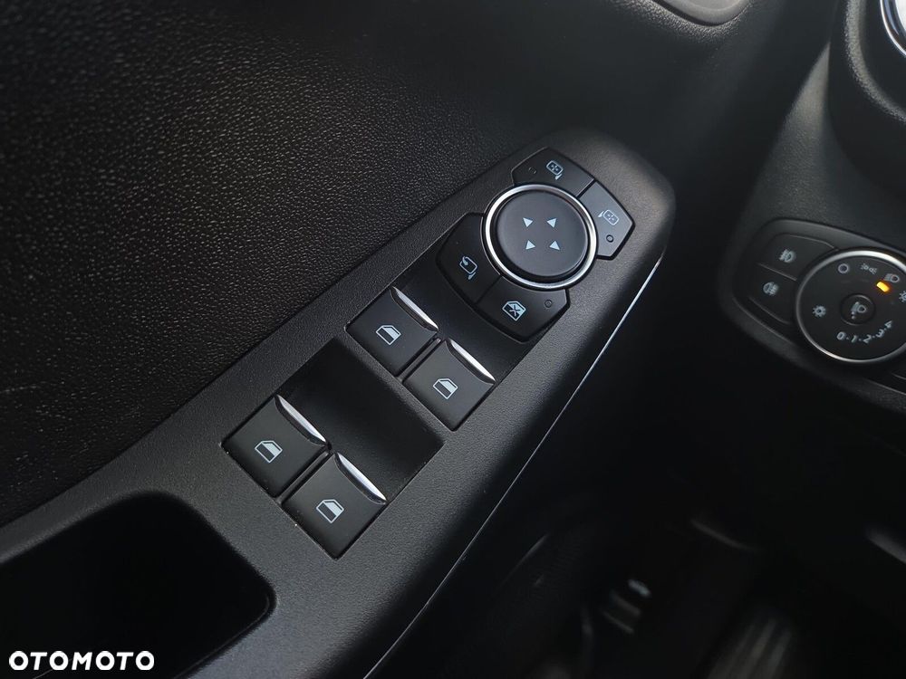 Ford Fiesta 1.0 EcoBoost Titanium ASS - 23