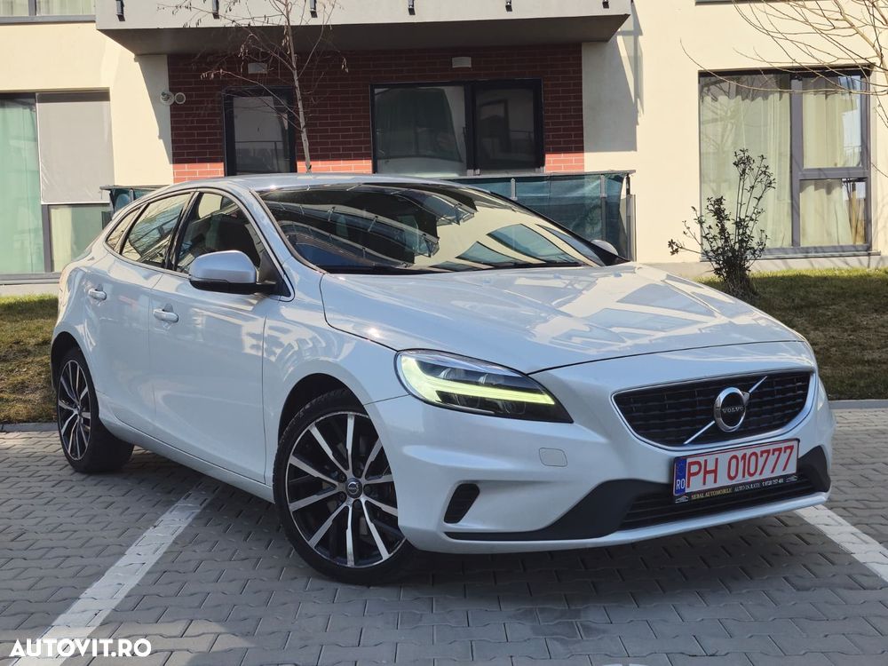 Volvo V40 D3 Aut. R-Design - 1
