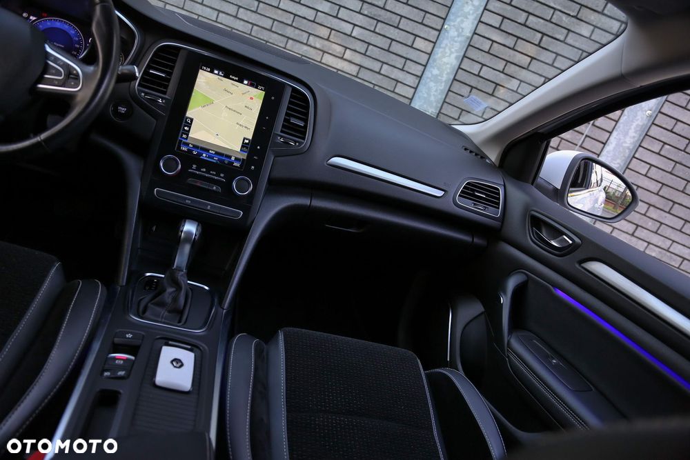 Renault Megane 1.7 Blue dCi Intens EDC - 32
