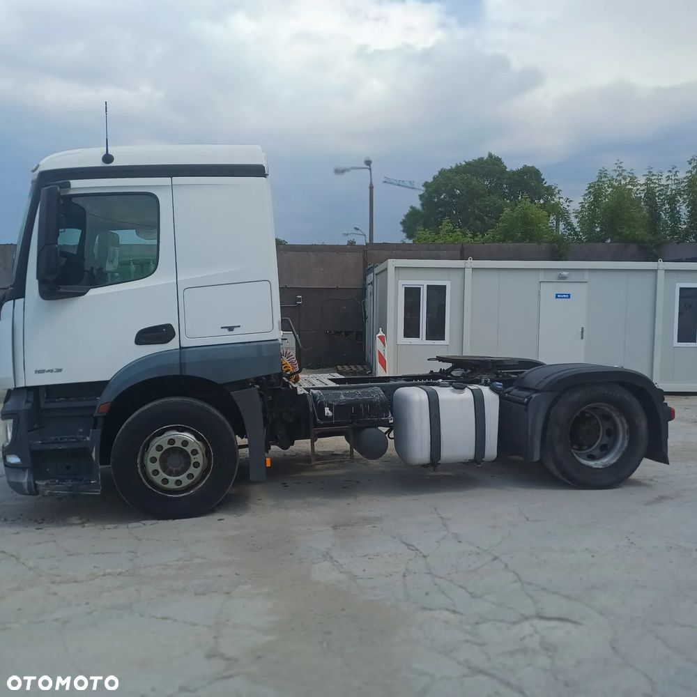 Mercedes-Benz Actros - 3