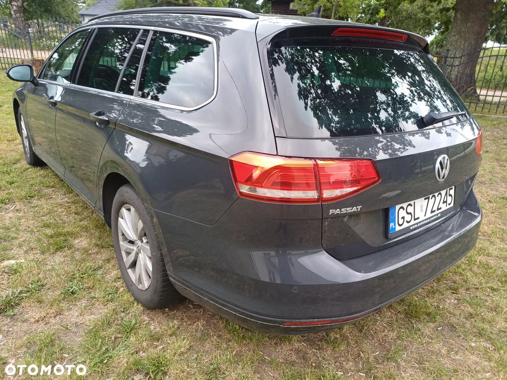 Volkswagen Passat 2.0 TDI SCR DSG Comfortline - 7