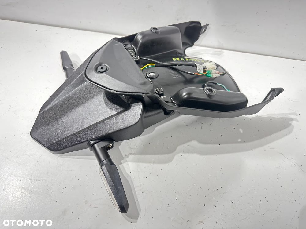 Błotnik tył lampa Mondial 125 HPS 20-23r. - 4