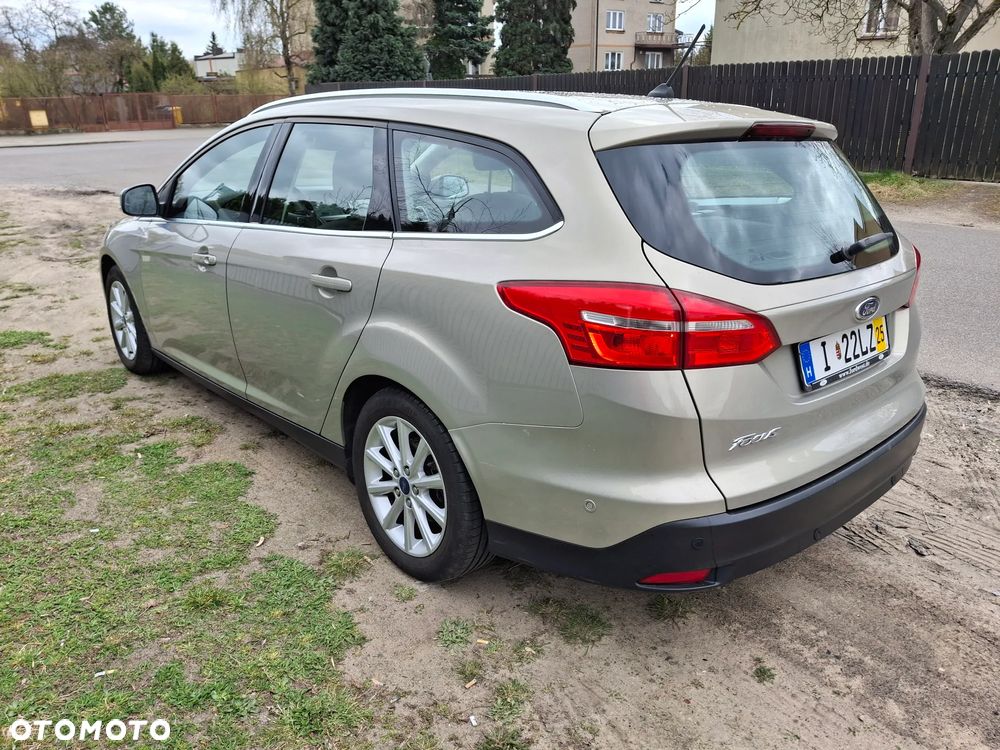 Ford Focus 1.5 TDCi Titanium ASS - 4