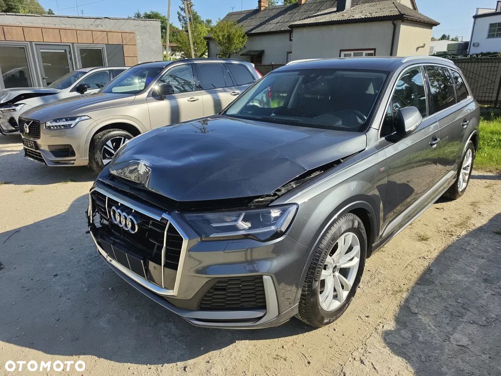 Audi Q7 - 11