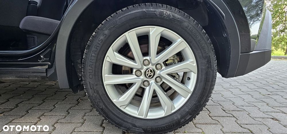 Toyota C-HR - 15