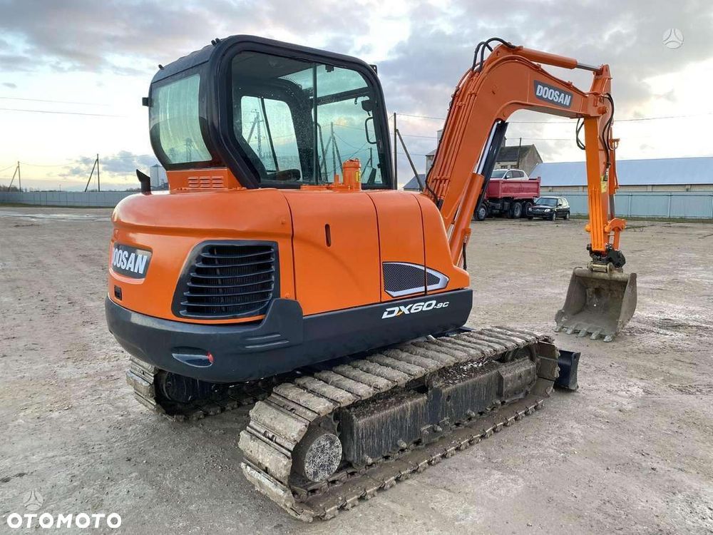 Doosan DX 60 C - 5