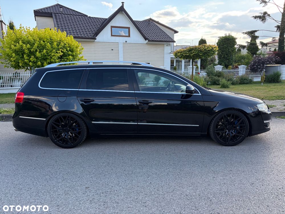 Volkswagen Passat 3.2 V6 FSI 4Motion DSG Highline - 2