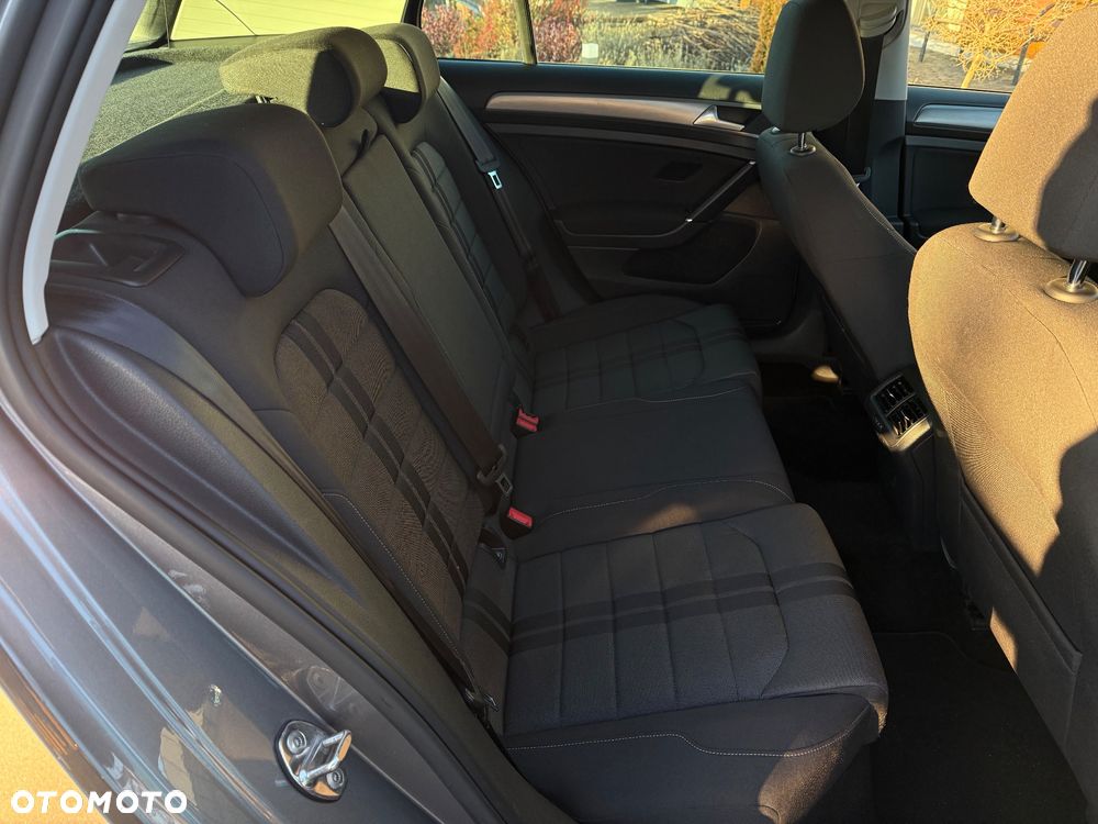 Volkswagen Golf 1.2 TSI DSG Comfortline - 28