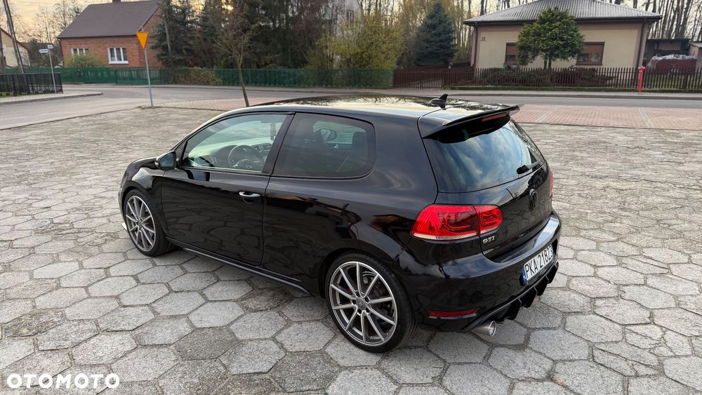 Volkswagen Golf 2.0 GTI - 7