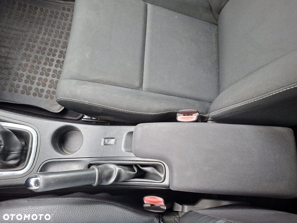 Renault Megane 1.5 dCi Limited - 13