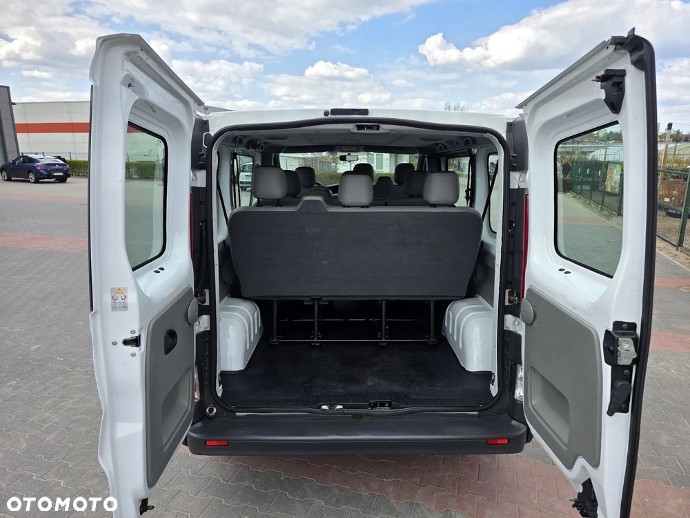 Opel Vivaro L1H1 EcoFlex DPF - 9