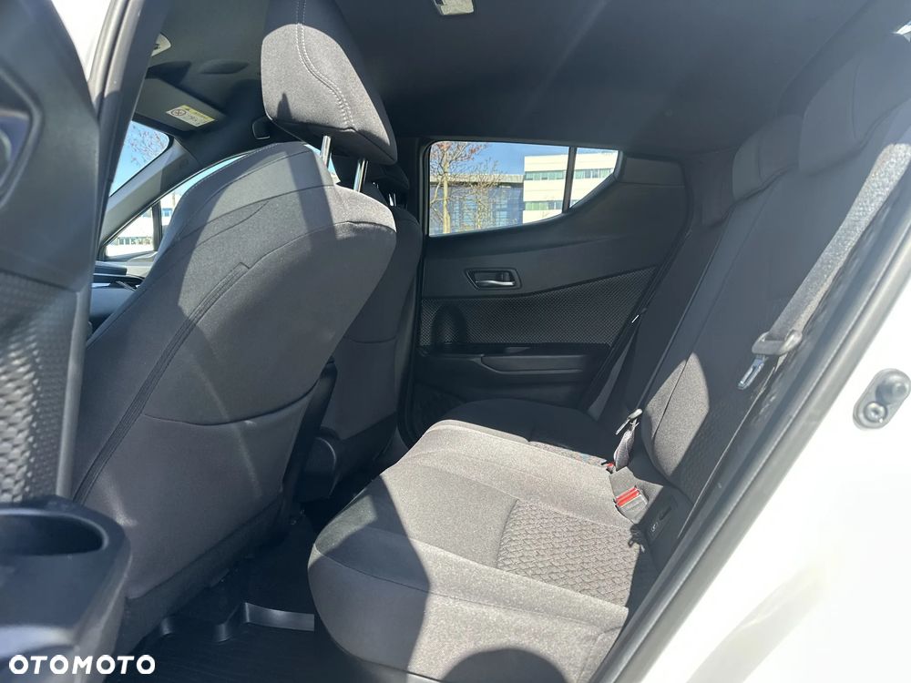 Toyota C-HR - 25