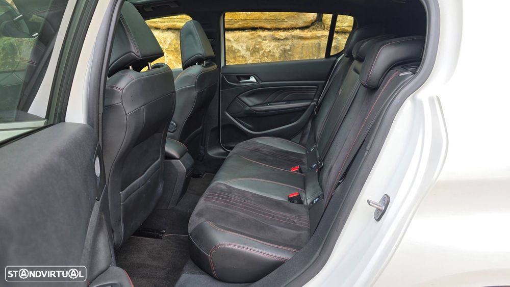 Peugeot 308 1.2 PureTech GT Line - 45