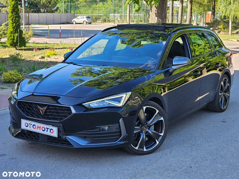Cupra Leon Sportstourer 2.0 TSI 4Drive DSG VZ CUP - 2