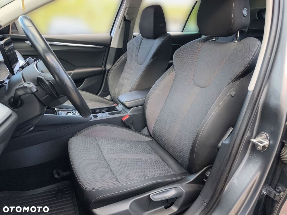 Skoda Octavia 2.0 TDI Style DSG - 17