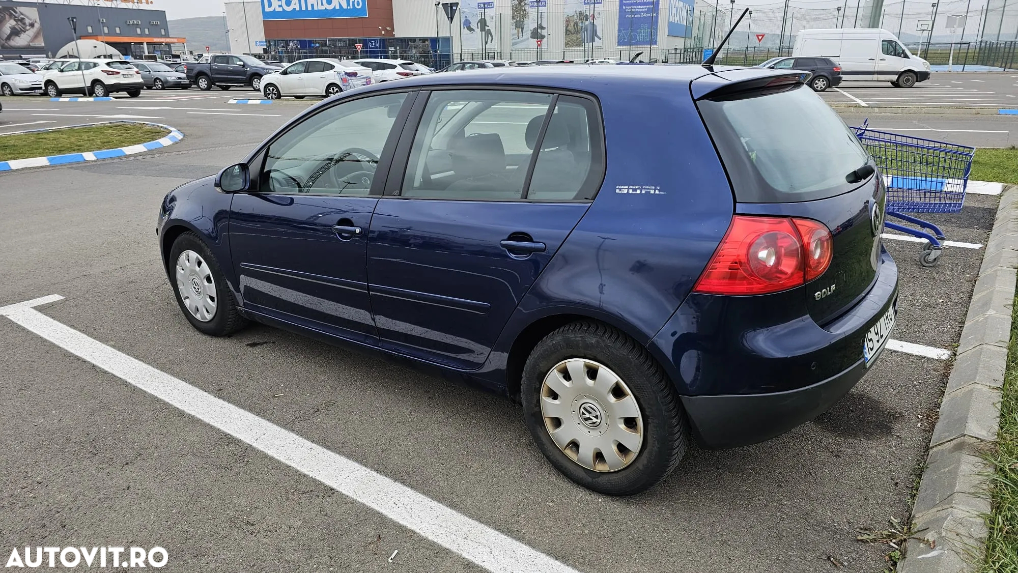 Volkswagen Golf 1.9 TDI BlueMotion Comfortline - 6