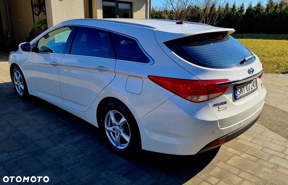 Hyundai i40 i40cw 1.7 CRDi Fifa World Cup Edition - 6