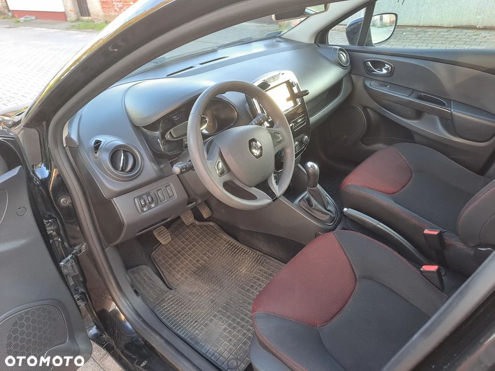 Renault Clio 1.2 16V Intens - 9