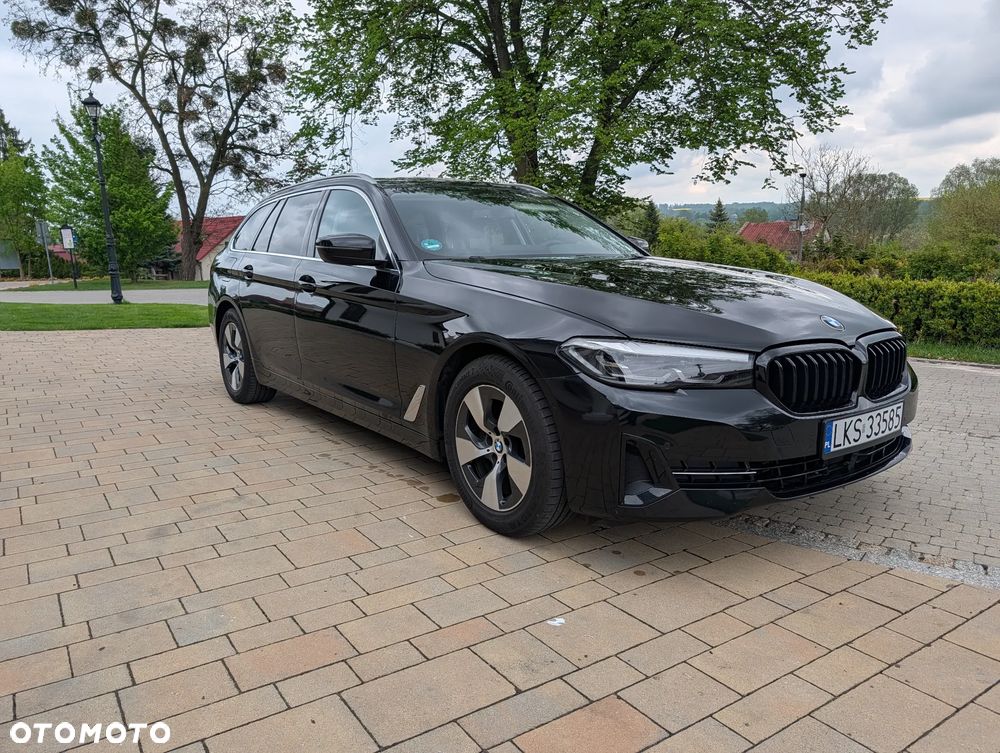 BMW Seria 5 520d MHEV Sport Line sport - 3
