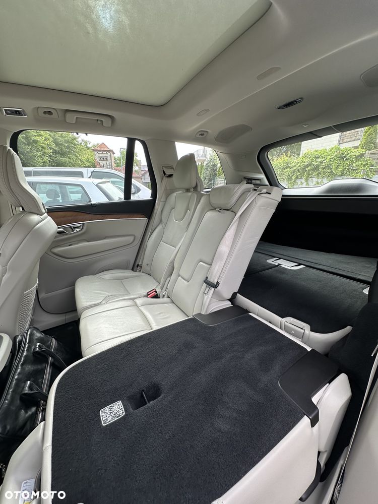 Volvo XC 90 - 13