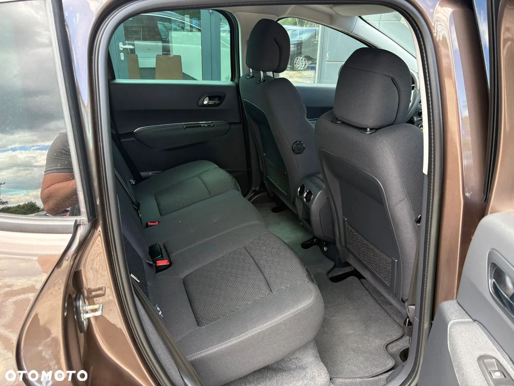 Peugeot 3008 1.6 Premium - 16