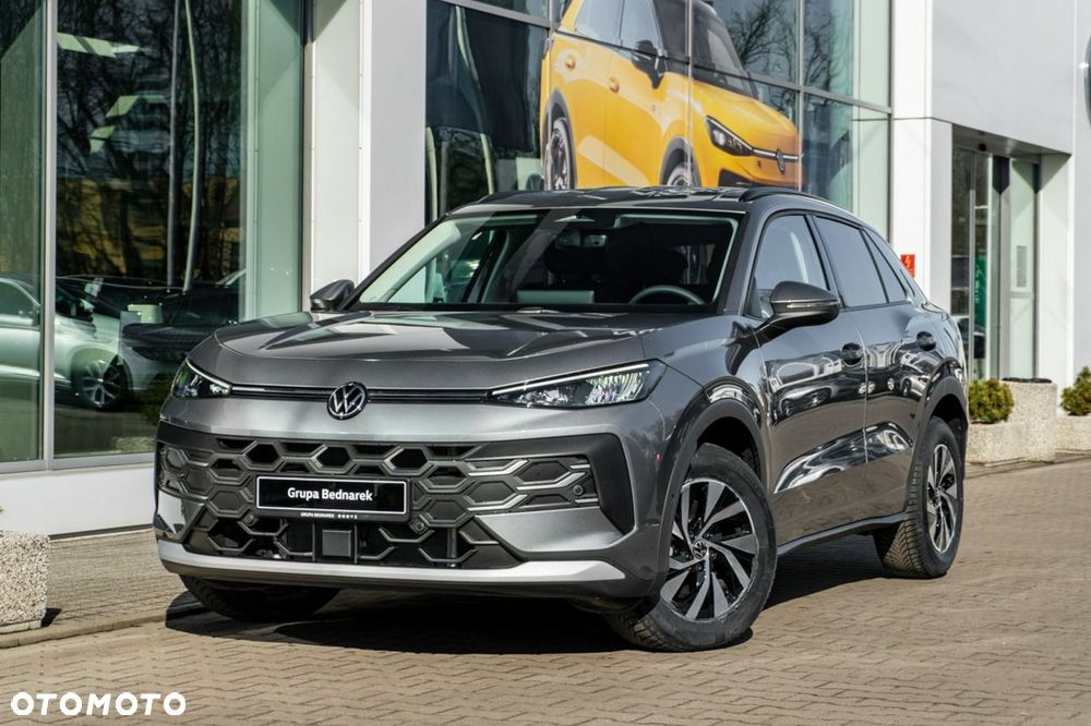 Volkswagen T-Roc - 3