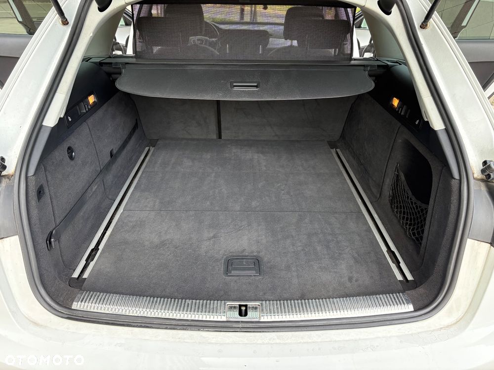 Audi A6 Avant 3.0 TDI DPF quattro tiptronic sport selection - 35