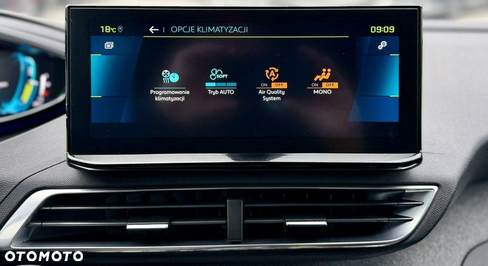 Peugeot 3008 1.6 PureTech Hybrid PHEV Allure Pack S&S EAT8 - 35
