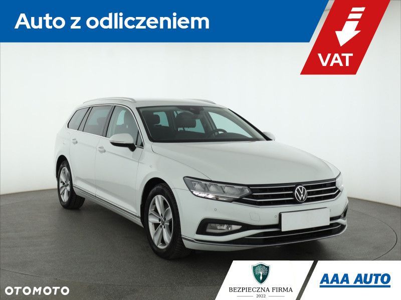 Volkswagen Passat Variant - 2