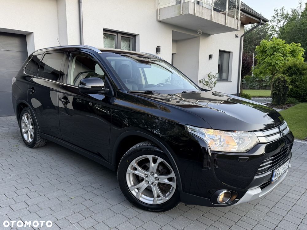 Mitsubishi Outlander 2.0 4WD CVT Diamant+ - 13