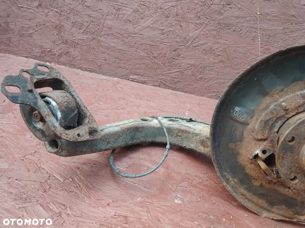 BMW E46 ORYGINALNY WAHACZ PRAWY / LEWY DO SILNIKÓW GAMY M54B30 / M57D30 / WAHACZE WZDŁUŻNE POD DUŻE TARCZE HAMULCOWĄ O NR. 33 32 6 774 779 / 33 32 1 097 035 / 33 32 6 770 805 / 33 32 6 774 780 OEM - 9