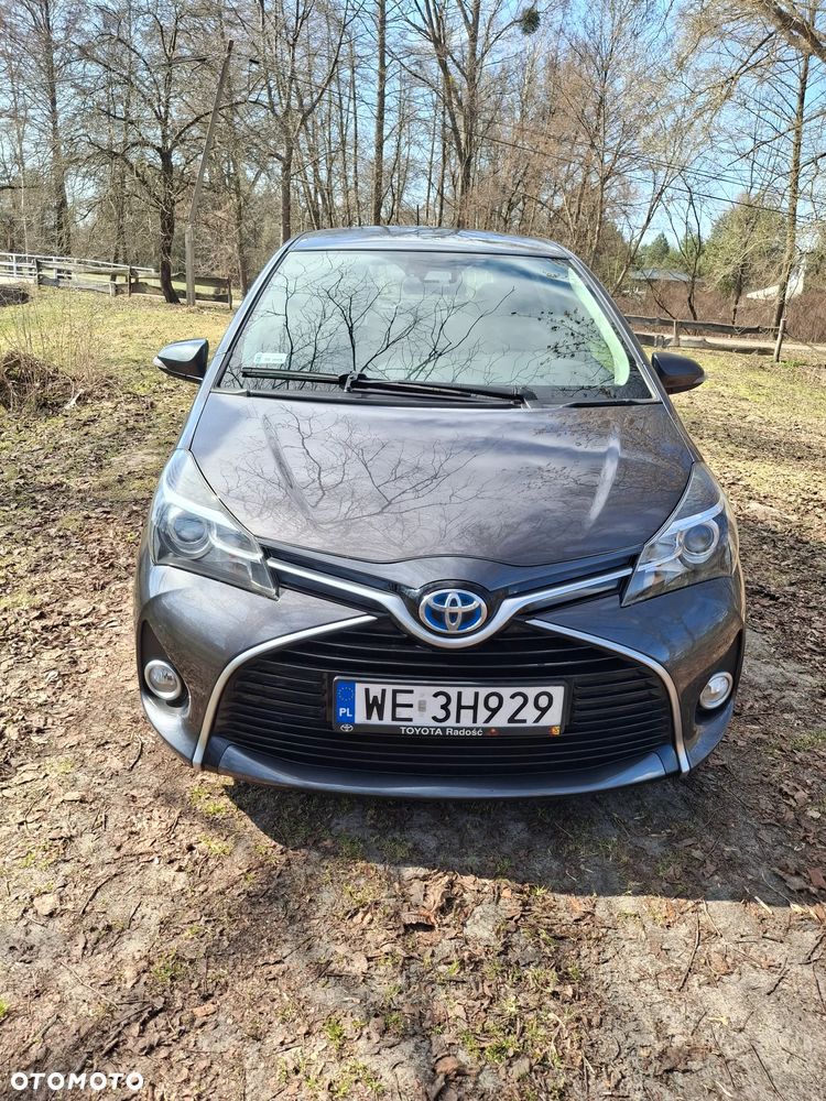 Toyota Yaris Hybrid 100 Dynamic EU6 - 2