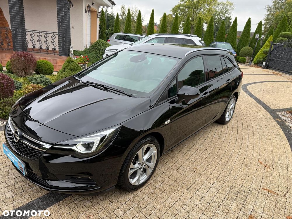 Opel Astra 1.4 Turbo 120 Jahre - 16