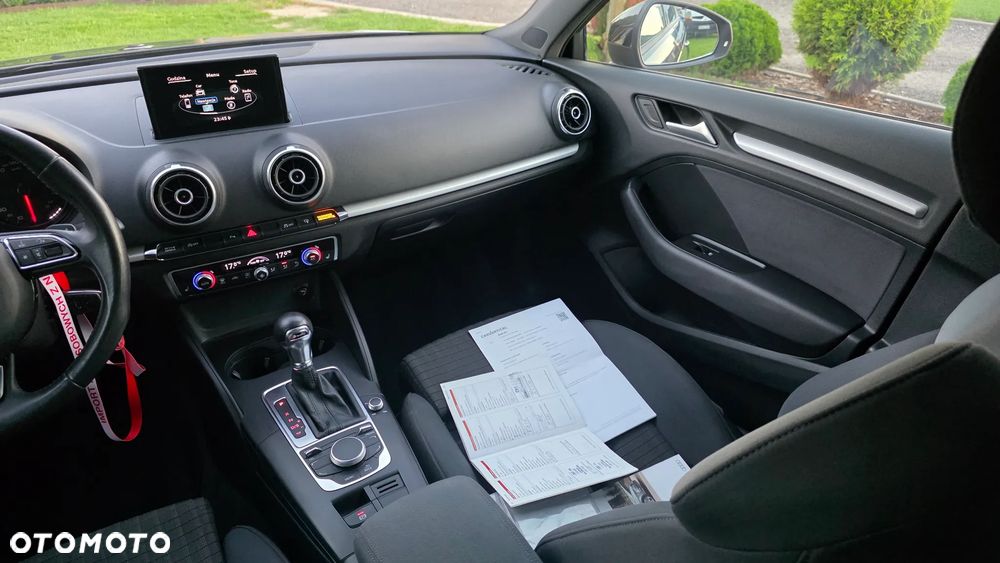Audi A3 Sportback 2.0 TDI S tronic S line Sportpaket - 31