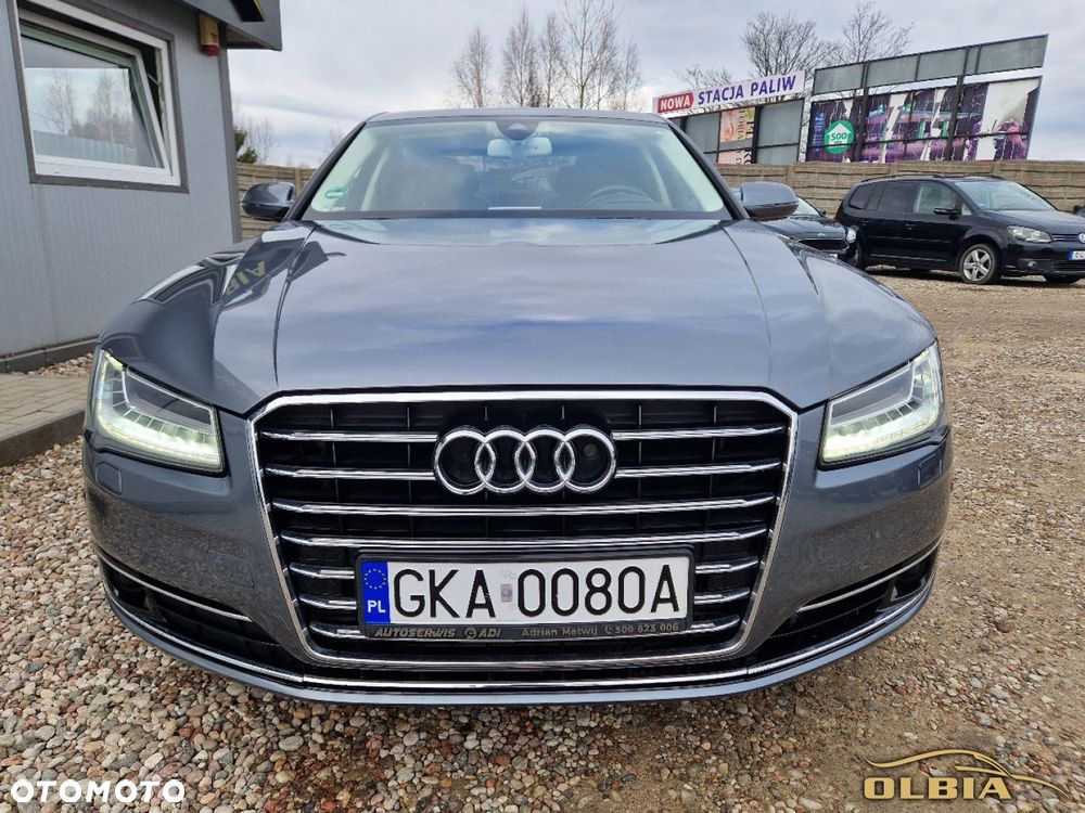 Audi A8 - 10