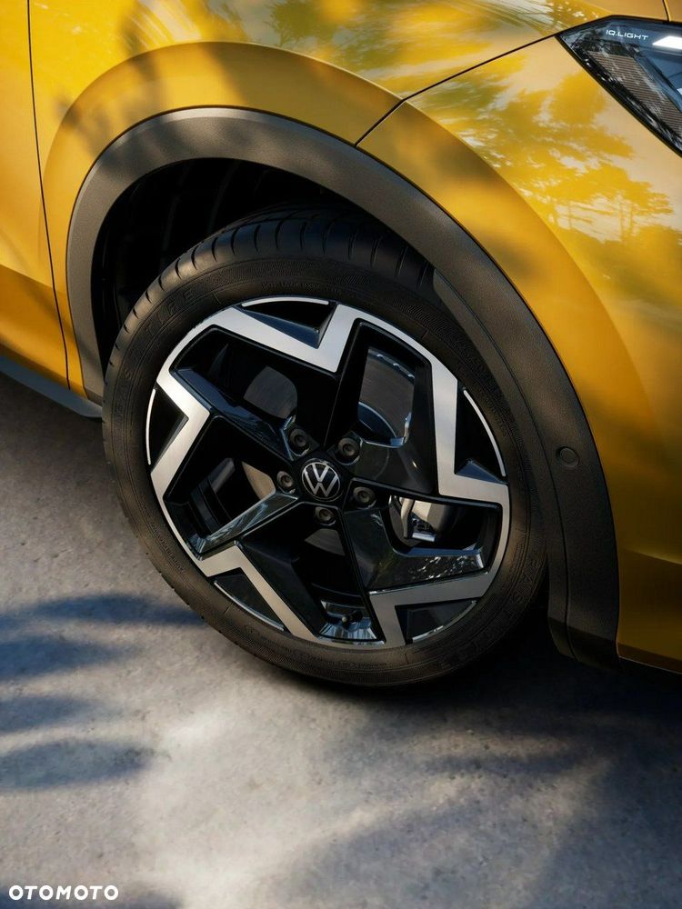 Volkswagen T-Roc - 9