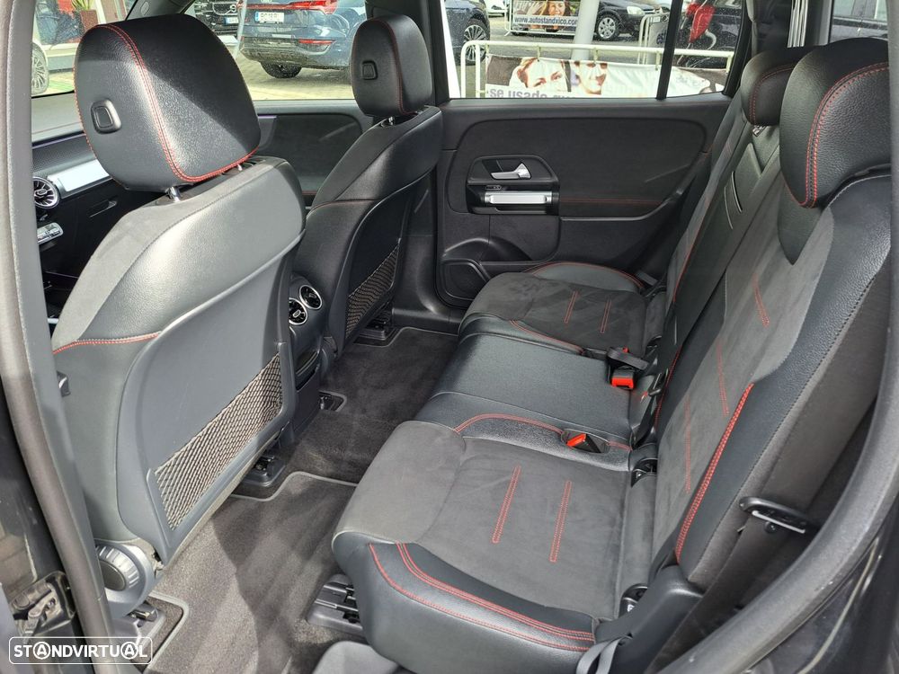 Mercedes-Benz EQB - 13